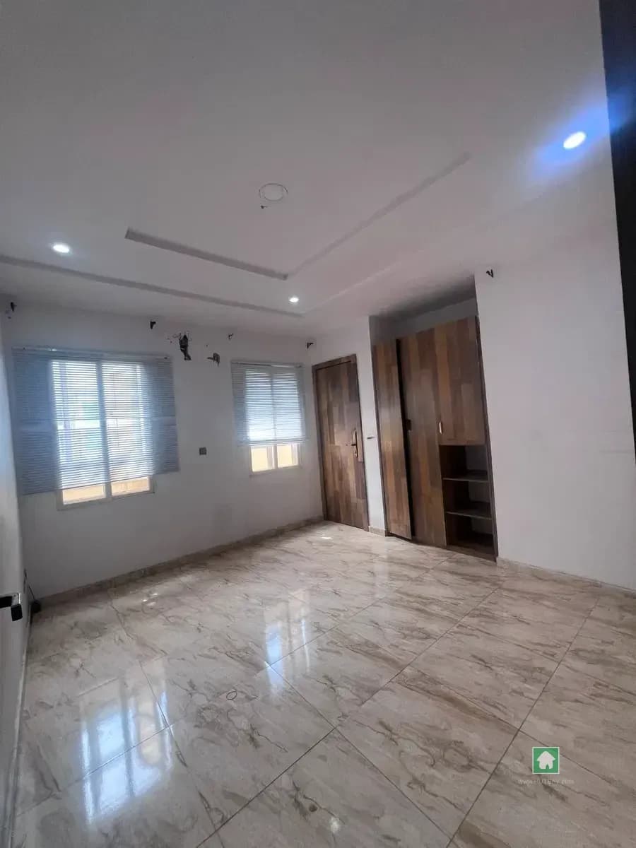 Studio Apartment for Rent at Lekki Expressway