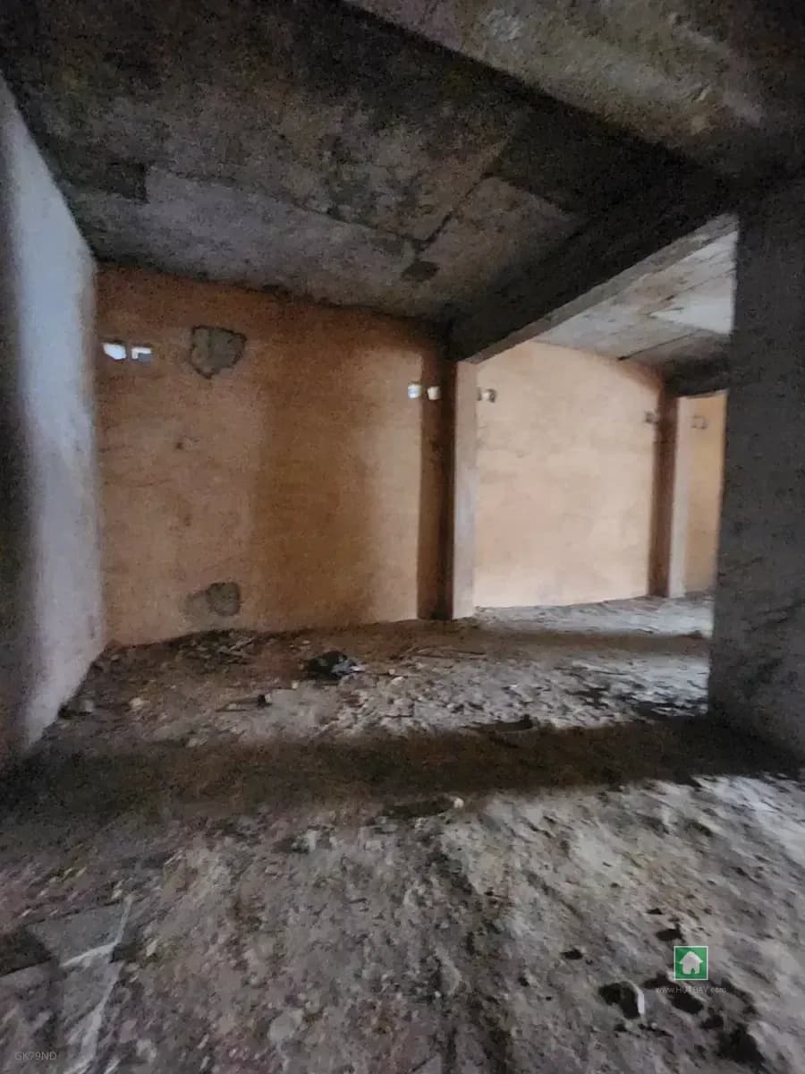 Warehouse for Rent in Adekunle, Yaba