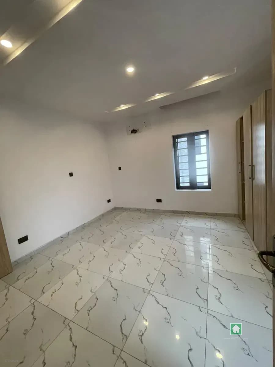 Studio Apartment for Rent at Eleganza Garden Estate