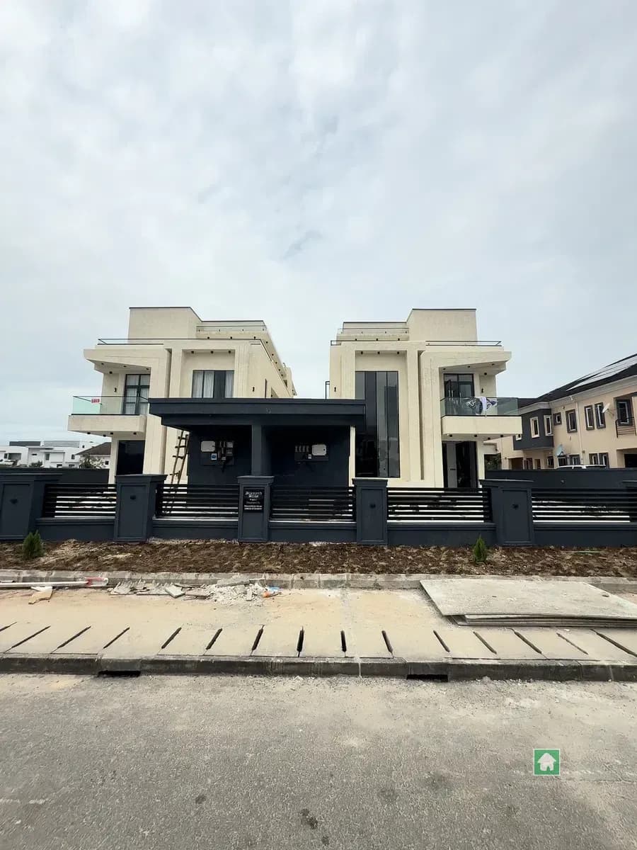 Detached Duplex in Royal Garden, Ajah, Lagos