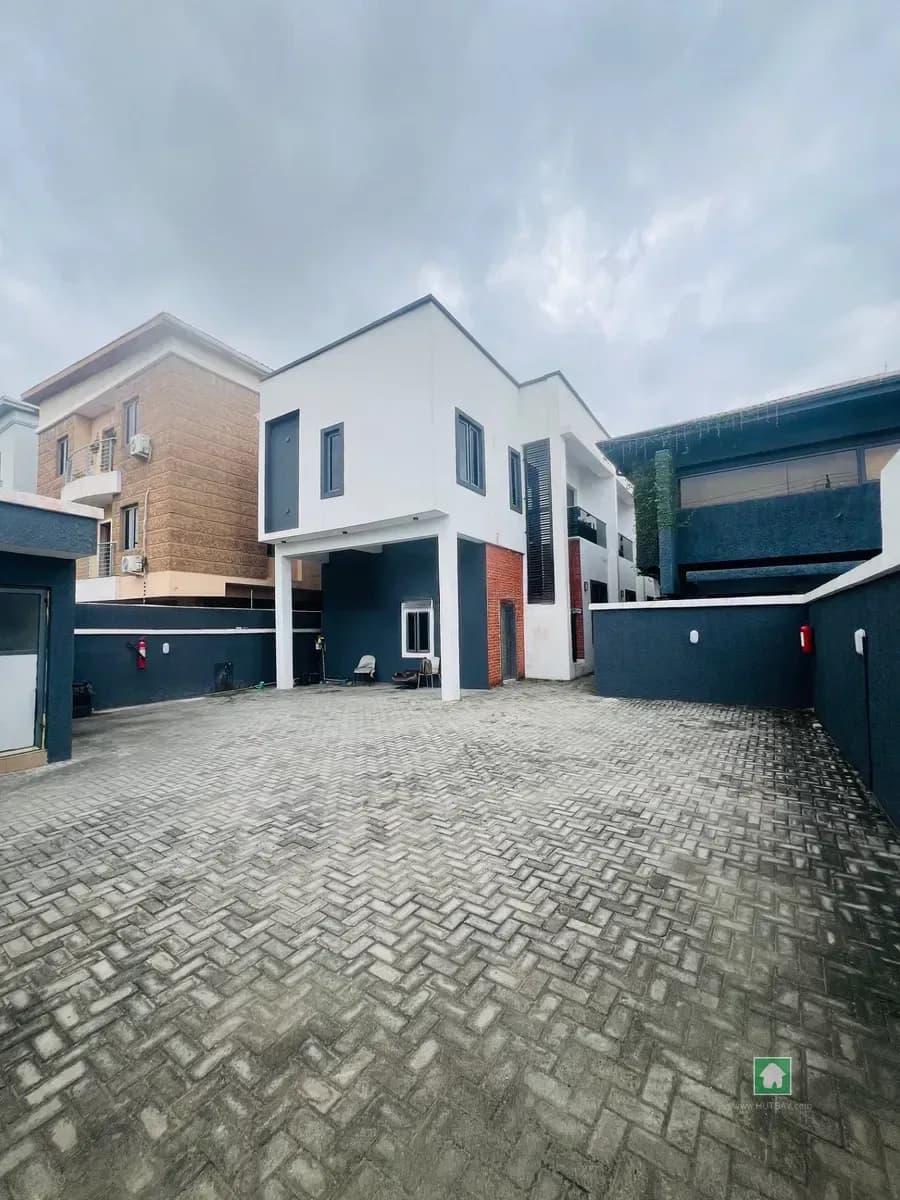 Studio Apartment for Rent in Lekki Phase 1