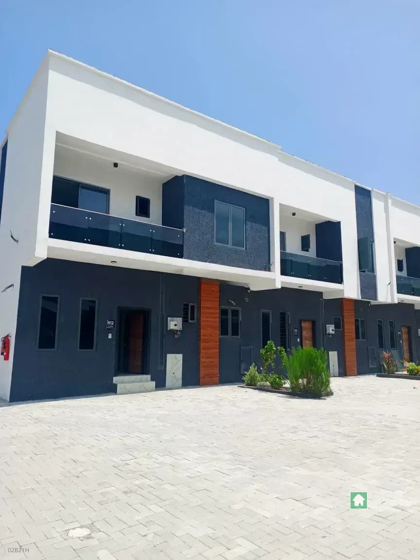 2 Bedroom Terrace in Sangotedo, Ajah, Lagos