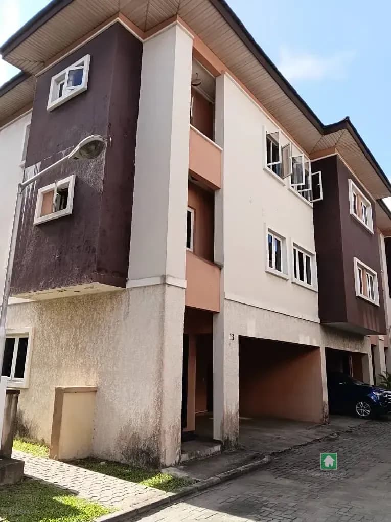 4 Bedroom Terrace Triplex for Rent in Ikate, Lekki