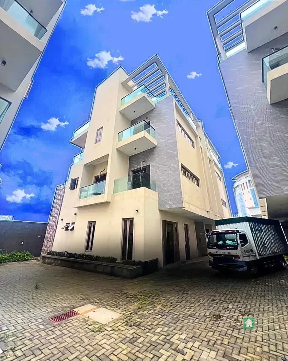 5-Bedroom Semi Detached Duplex in Ikoyi, Lagos