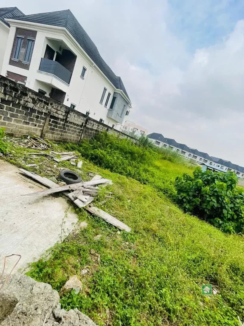 Commercial Property for Sale on Adetokunbo Ademola Street, Victoria Island