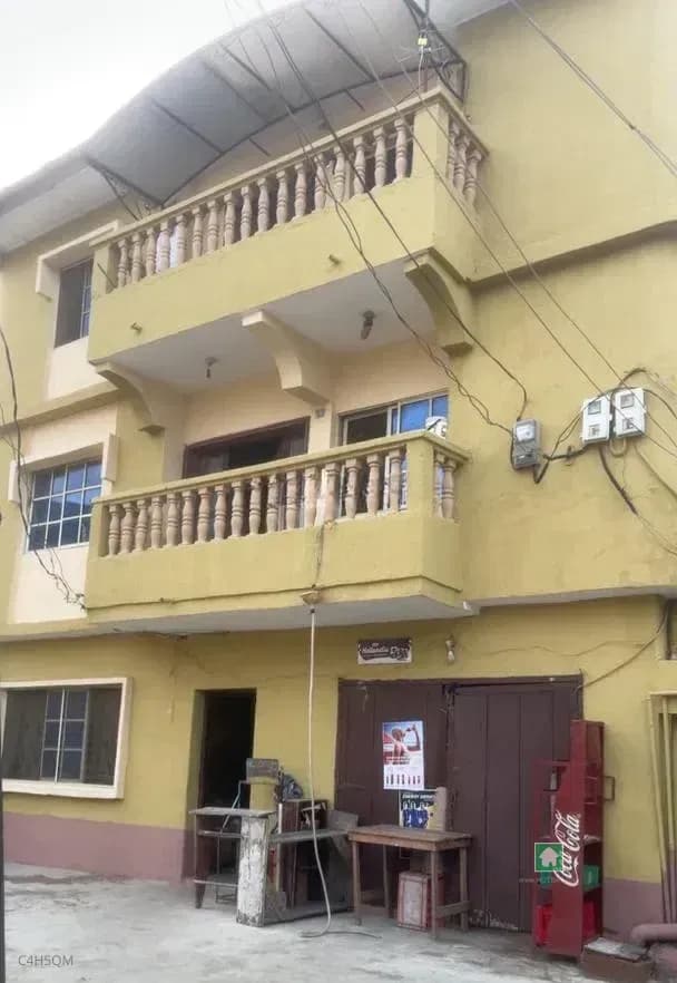 Ojota Block of Flats for Sale