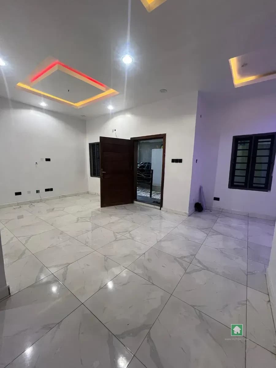 2 Bedroom Flat Apartment for Rent in Lekki