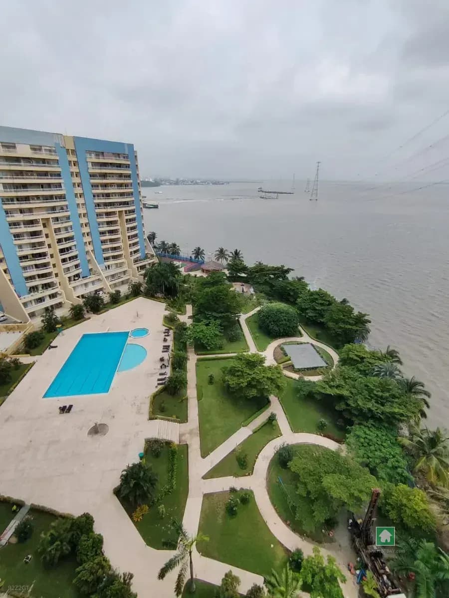 4 Bedroom Flat Apartment for Rent in Banana Island, Ikoyi