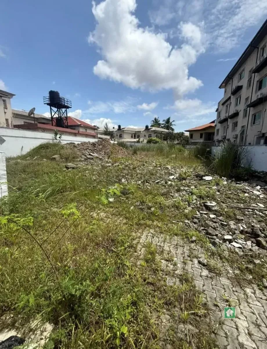 939sqm Fenced & Gated Land for Sale in Osborne, Ikoyi