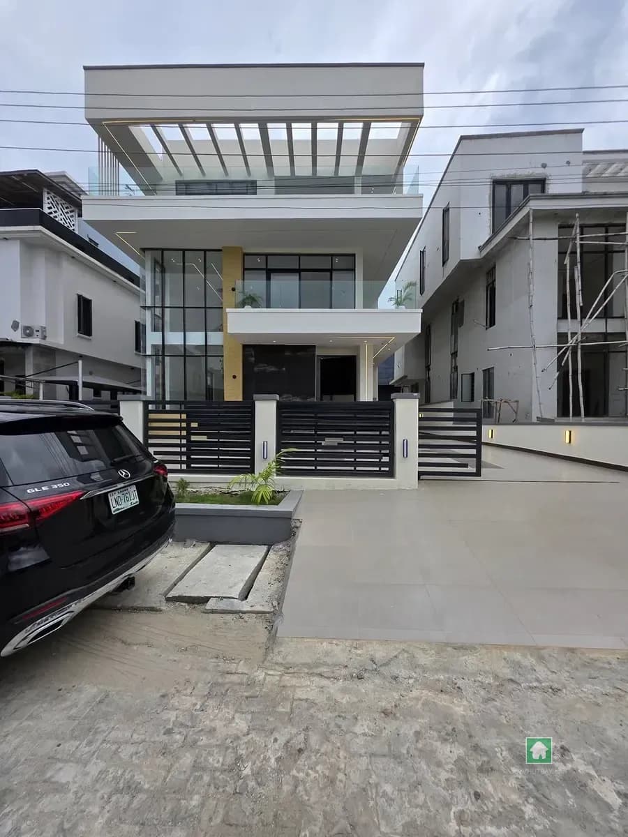 5-Bedroom Detached Duplex in Lekki County