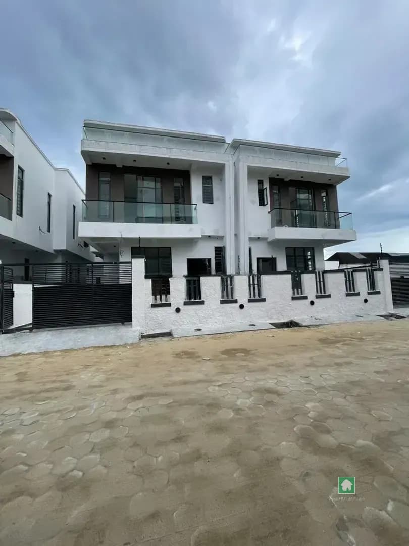 4-Bedroom Semi Detached Duplex in Ikota, Lekki