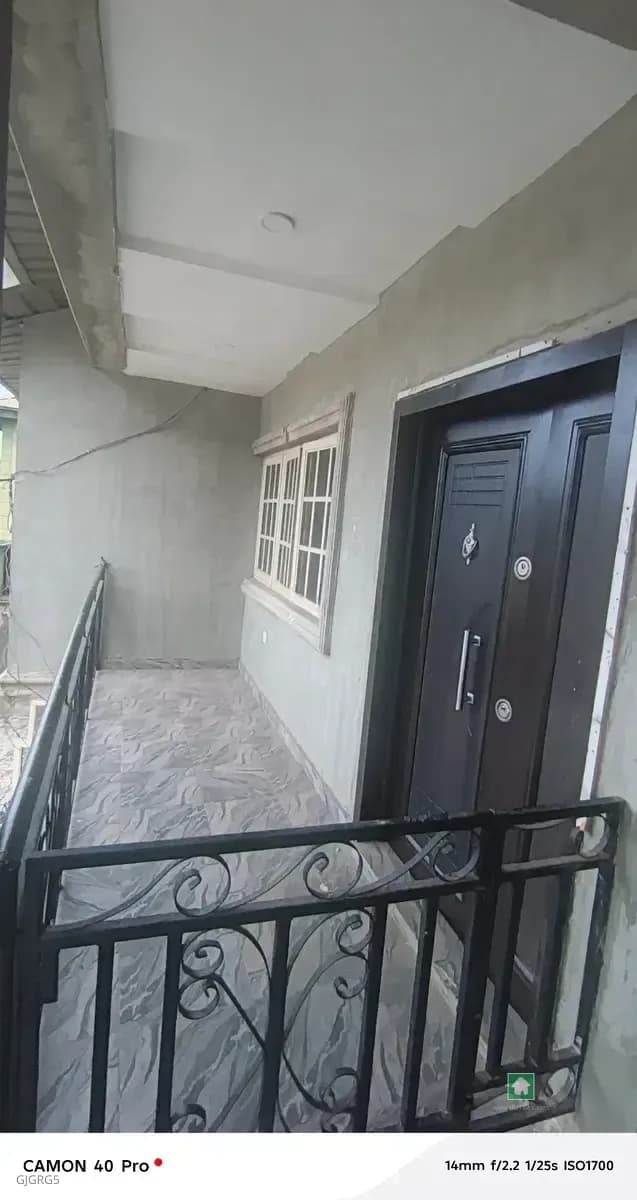 3-Bedroom Flat Apartment for Rent in Alagomeji, Yaba