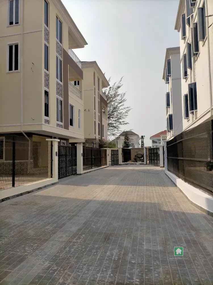 5-Bedroom Bungalow in Banana Island, Ikoyi, Lagos