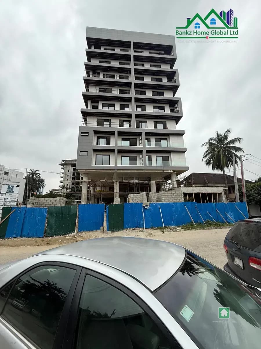 Elegant 3-Bedroom Flat in Ikoyi, Lagos