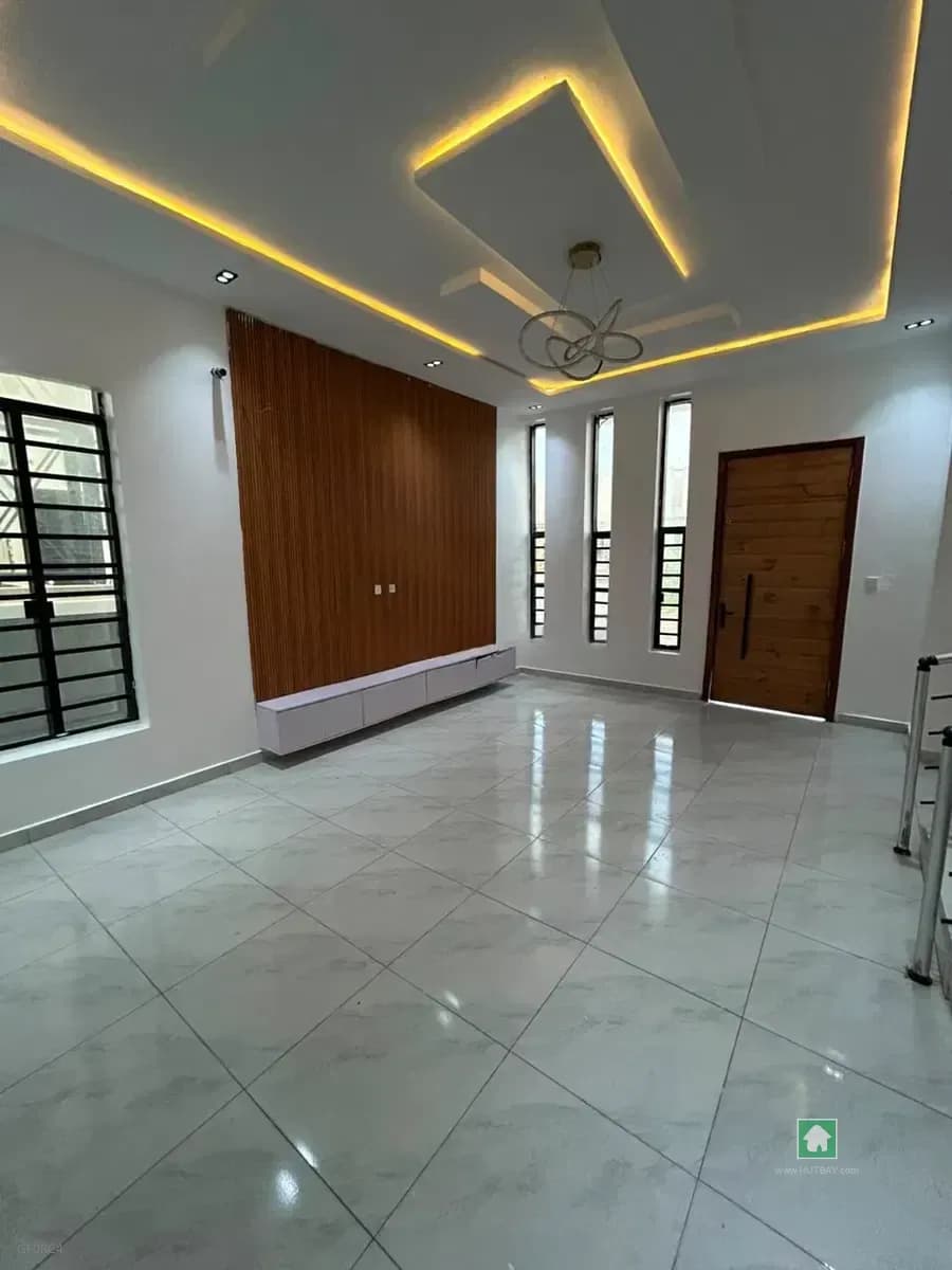Studio Apartment for Rent in Ikota Villa Estate, Lekki