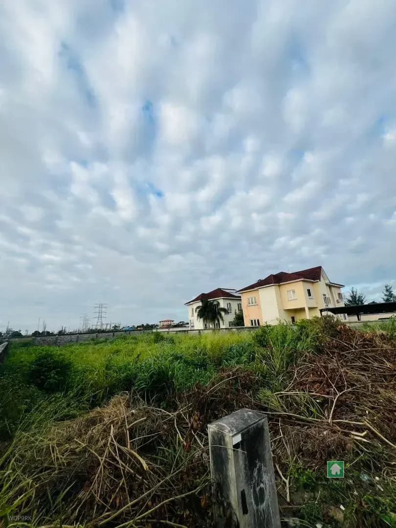 920 Sqm Land in Royal Gardens Estate, Lekki