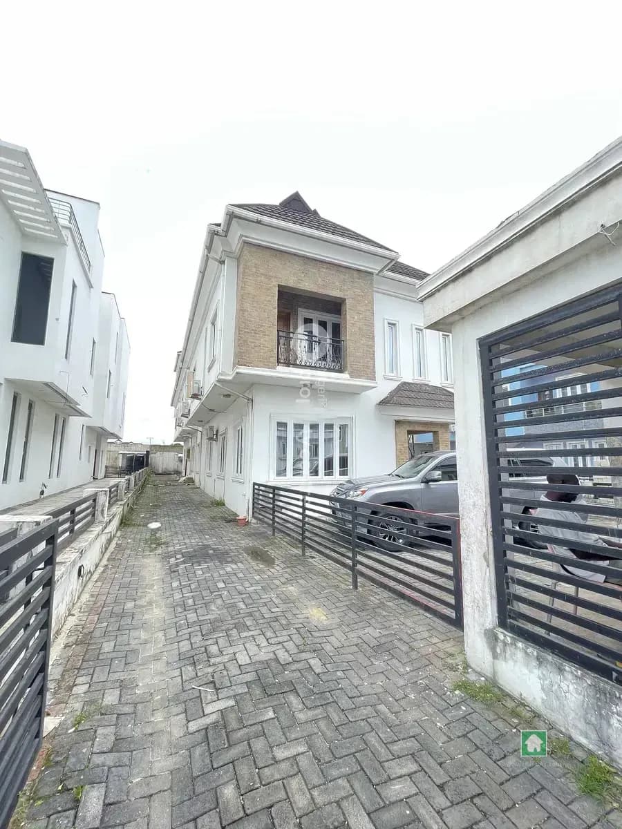 3 Bedroom Duplex for Rent in Osapa, Lekki, Lagos