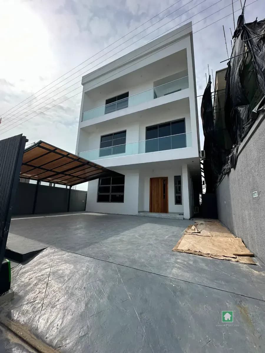 Ikoyi Detached House for Sale