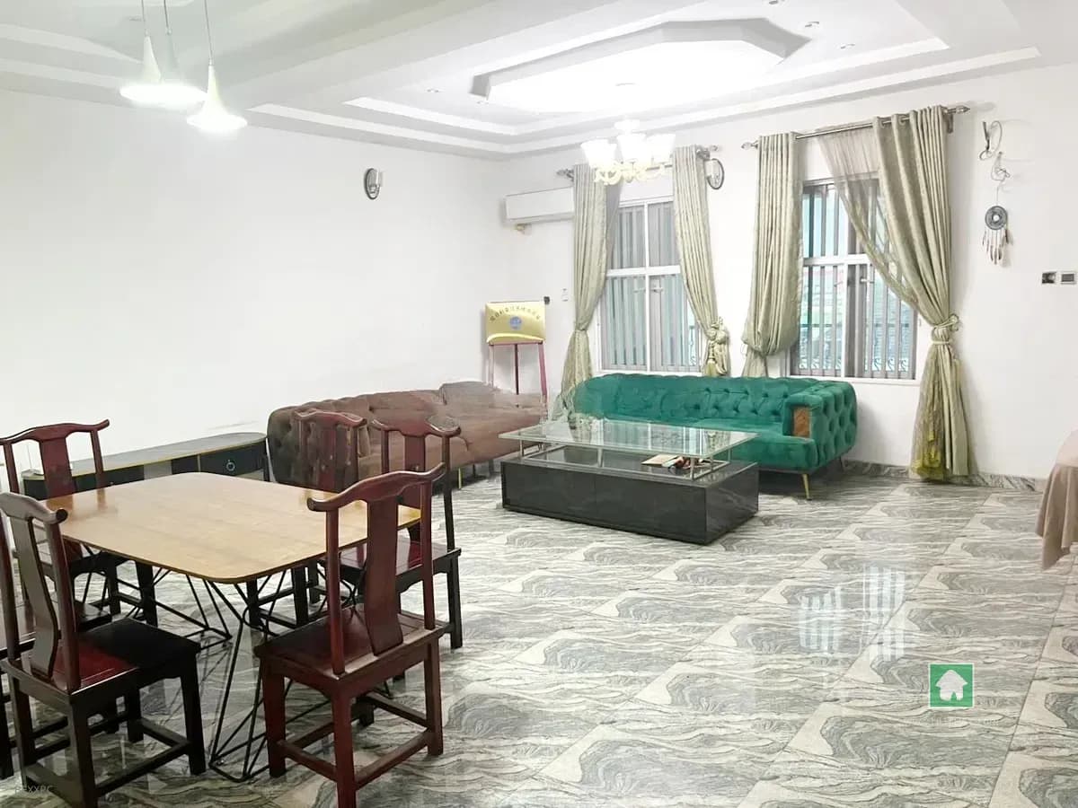 3 Bedroom Flat for Rent in Opebi, Ikeja, Lagos