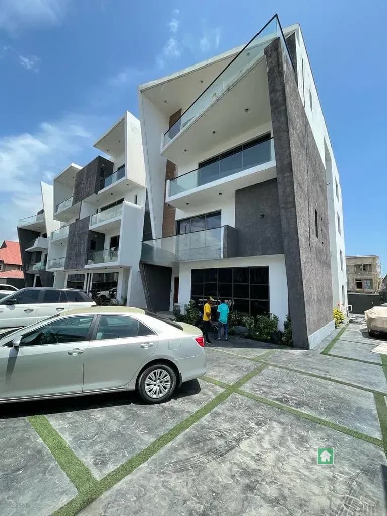 4 Bedroom House for Rent in Lekki Phase 1