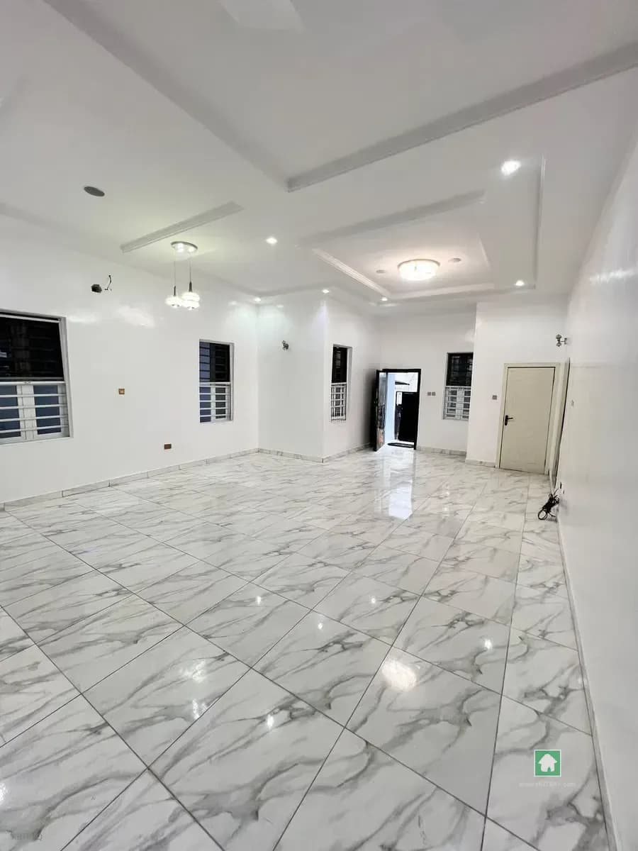 4 Bedroom Semi Detached Duplex in Chevron, Lekki