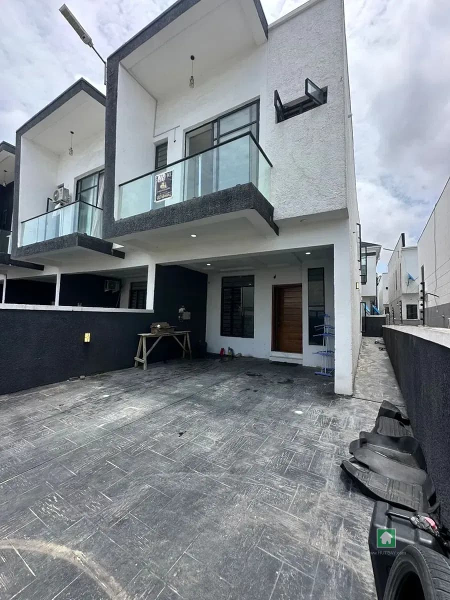 3 Bedroom Bungalow for Rent in Ikota, Lekki