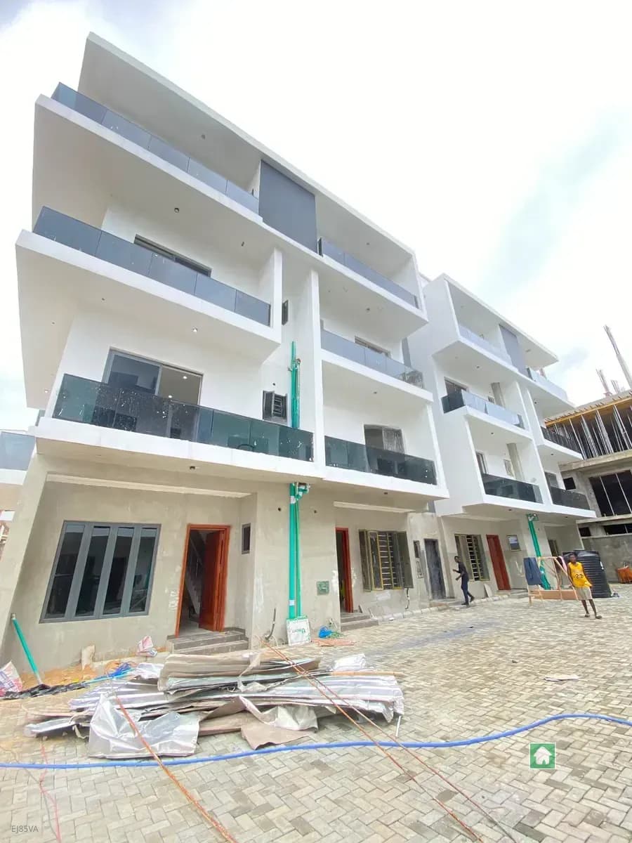 3-Bedroom Flat in Lekki Phase 1