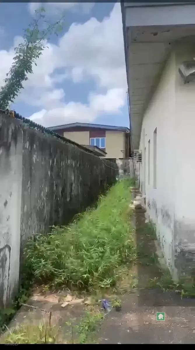 Bungalow for Sale in Surulere, Lagos