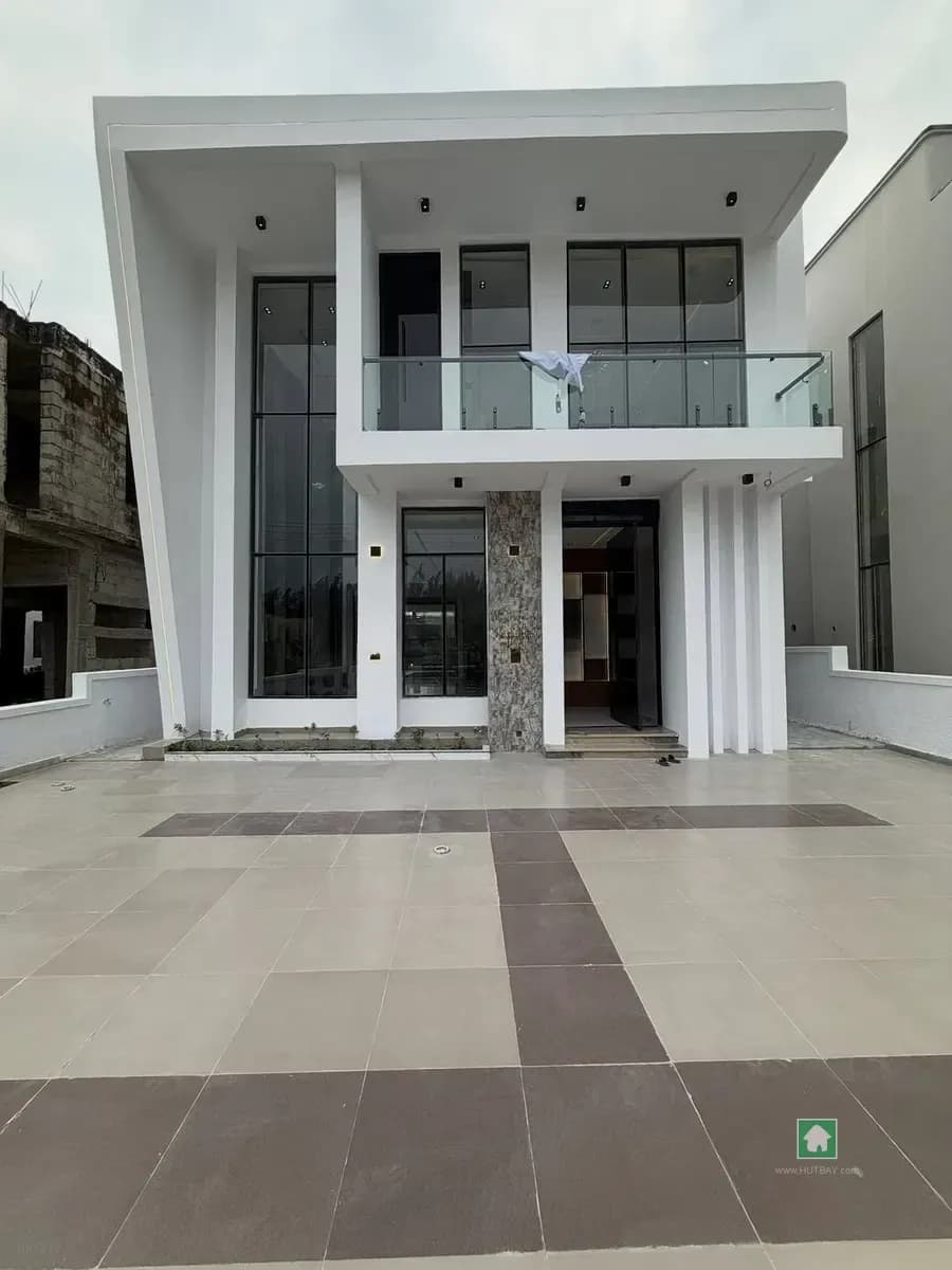 5-Bedroom Detached Duplex in Ikota, Lekki