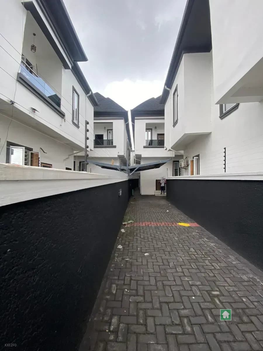 4 Bedroom Fully Detached Duplex for Rent in Lekki