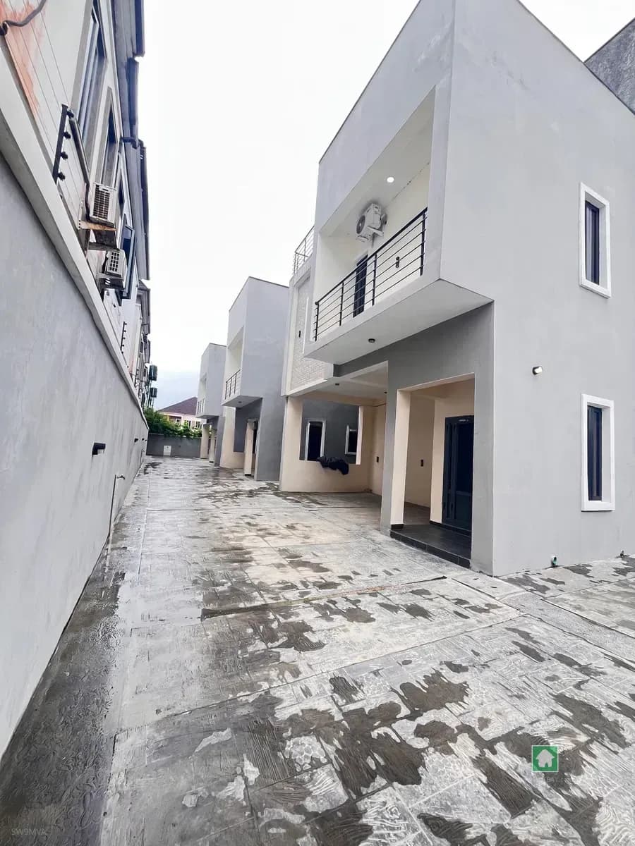 4 Bedroom Terrace for Rent in Royal Pine Estate, Lekki