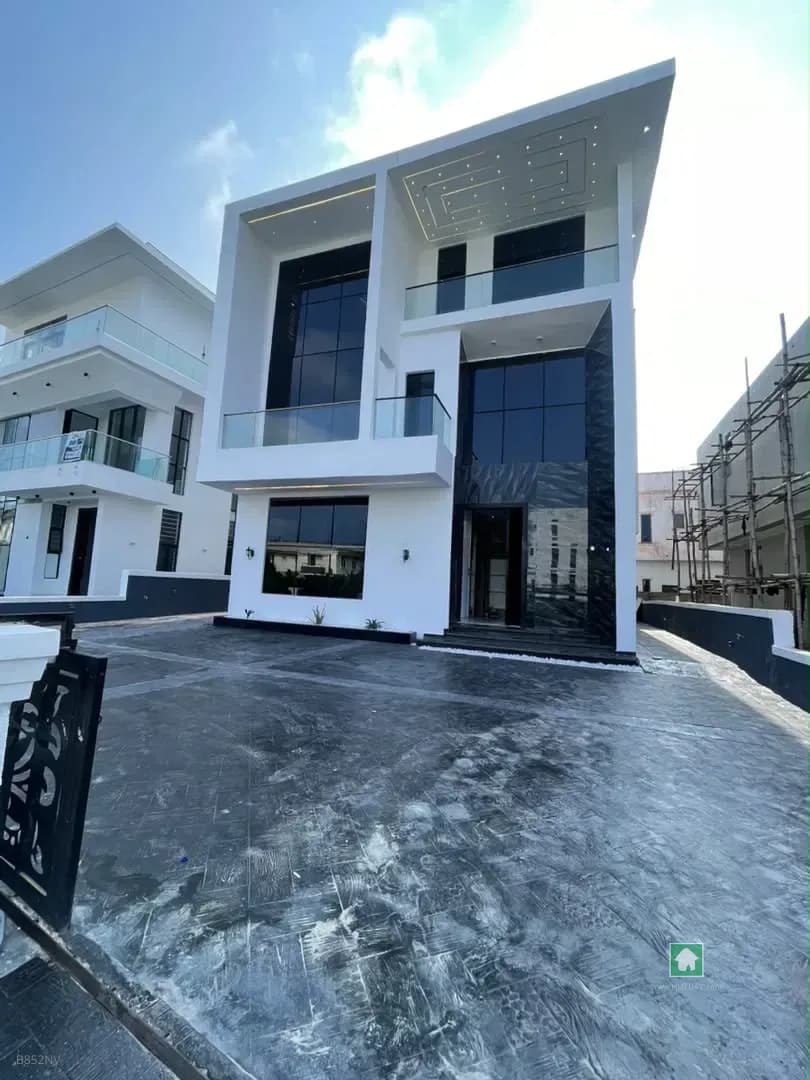 Five-Bedroom Detached Duplex for Sale in Ikota, Lekki