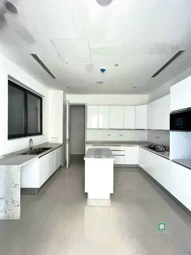 5 Bedroom Flat Apartment for Rent in Ikoyi, Lagos