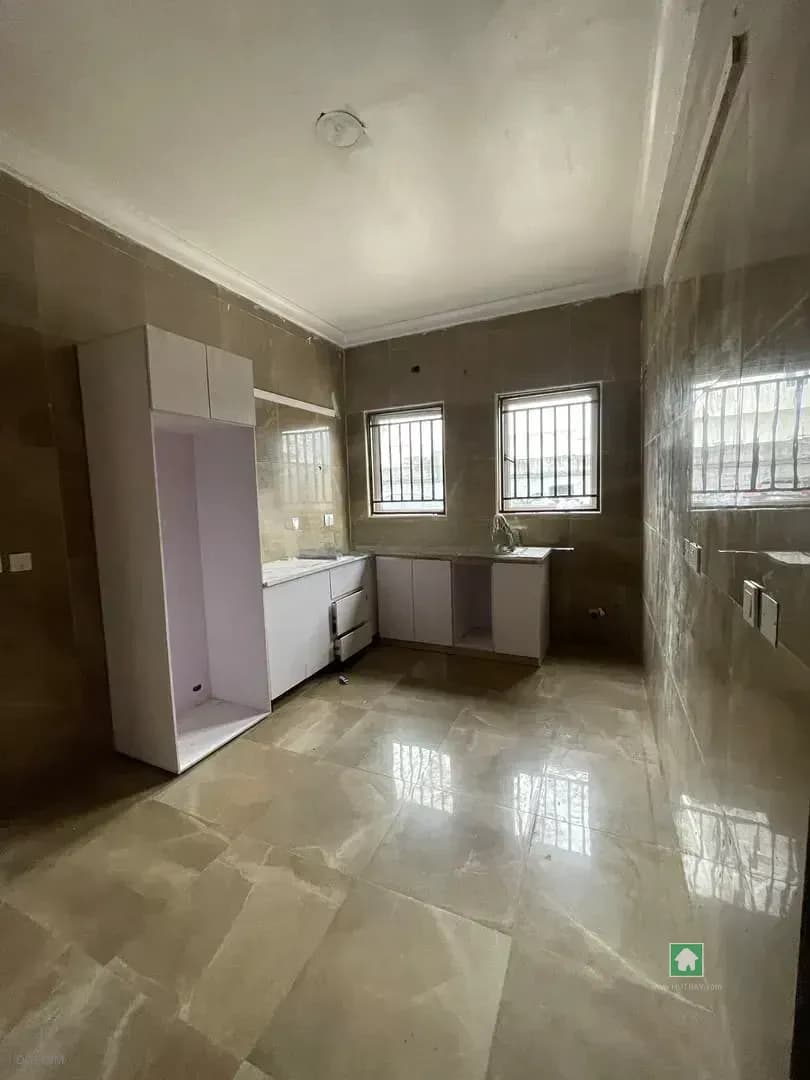 2 Bedroom Flat Apartment for Rent in Chevry View Estate, Chevron Lekki