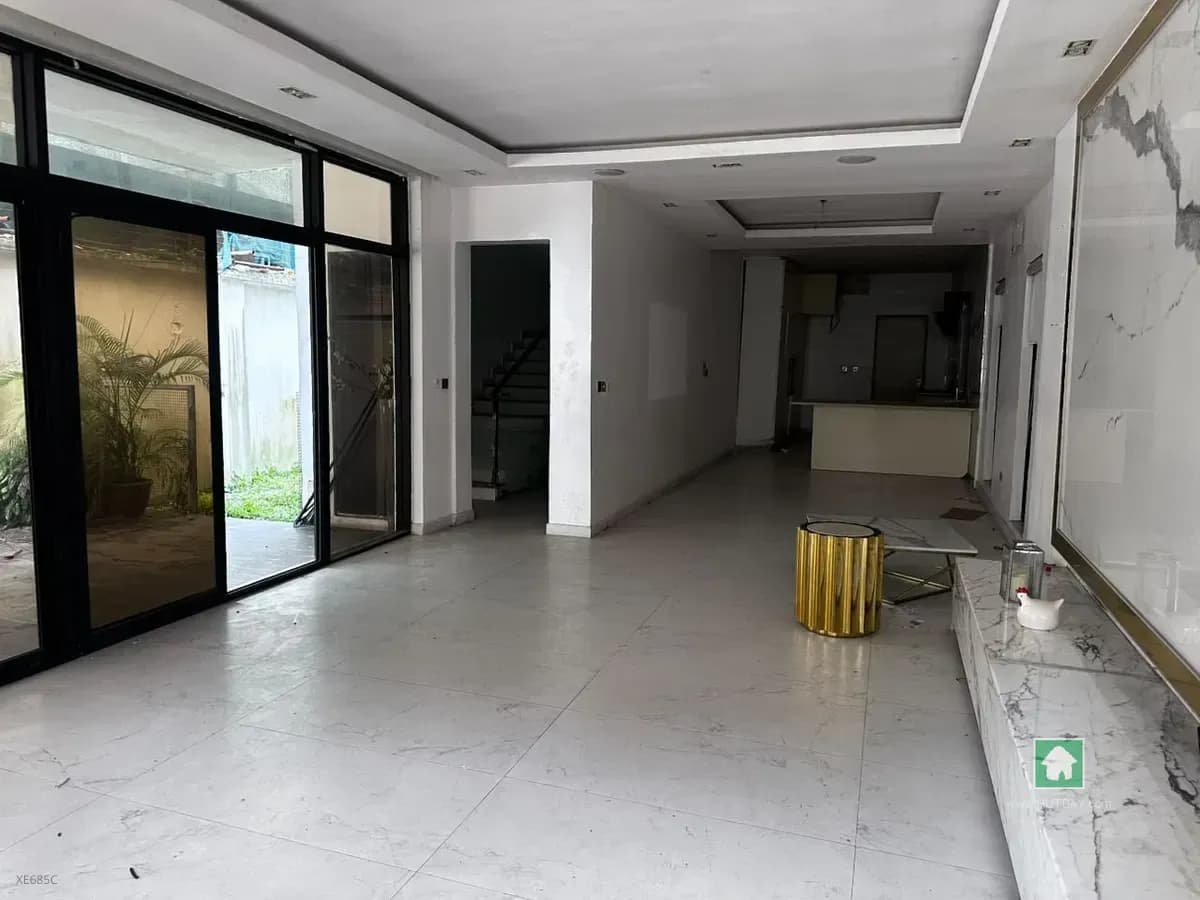 Commercial Duplex for Rent in Lekki Phase 1