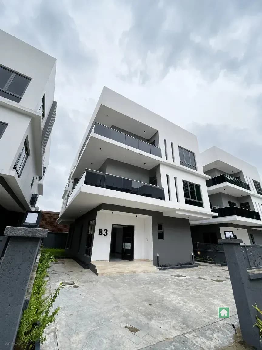 6-Bedroom Detached House for Sale in Old Ikoyi, Lagos
