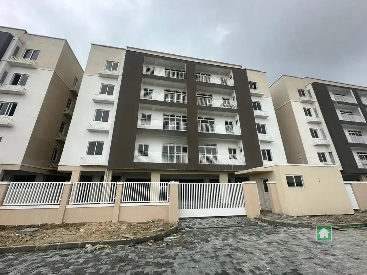 3 Bedroom Flat for Sale in Western Foreshore Estate, Lekki