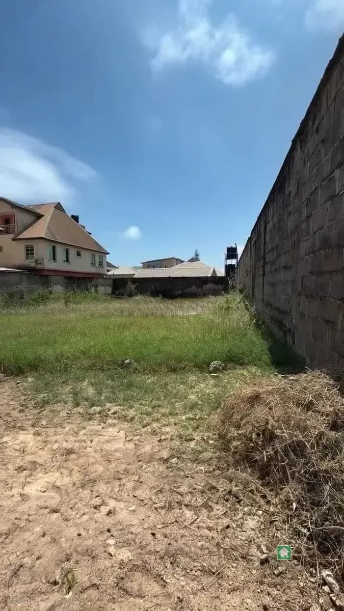 653 SQM LAND FOR SALE IN ATLANTIC VIEW ESTATE, LEEKI