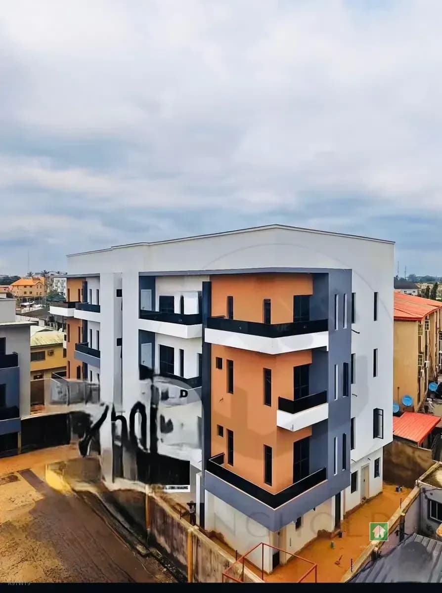 3 Bedroom Flat Apartment for Sale in Anthony, Maryland, Lagos