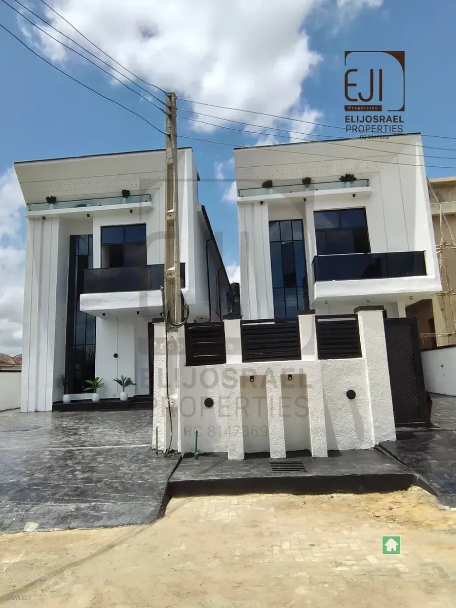 5-Bedroom Detached Home in Victoria Garden City