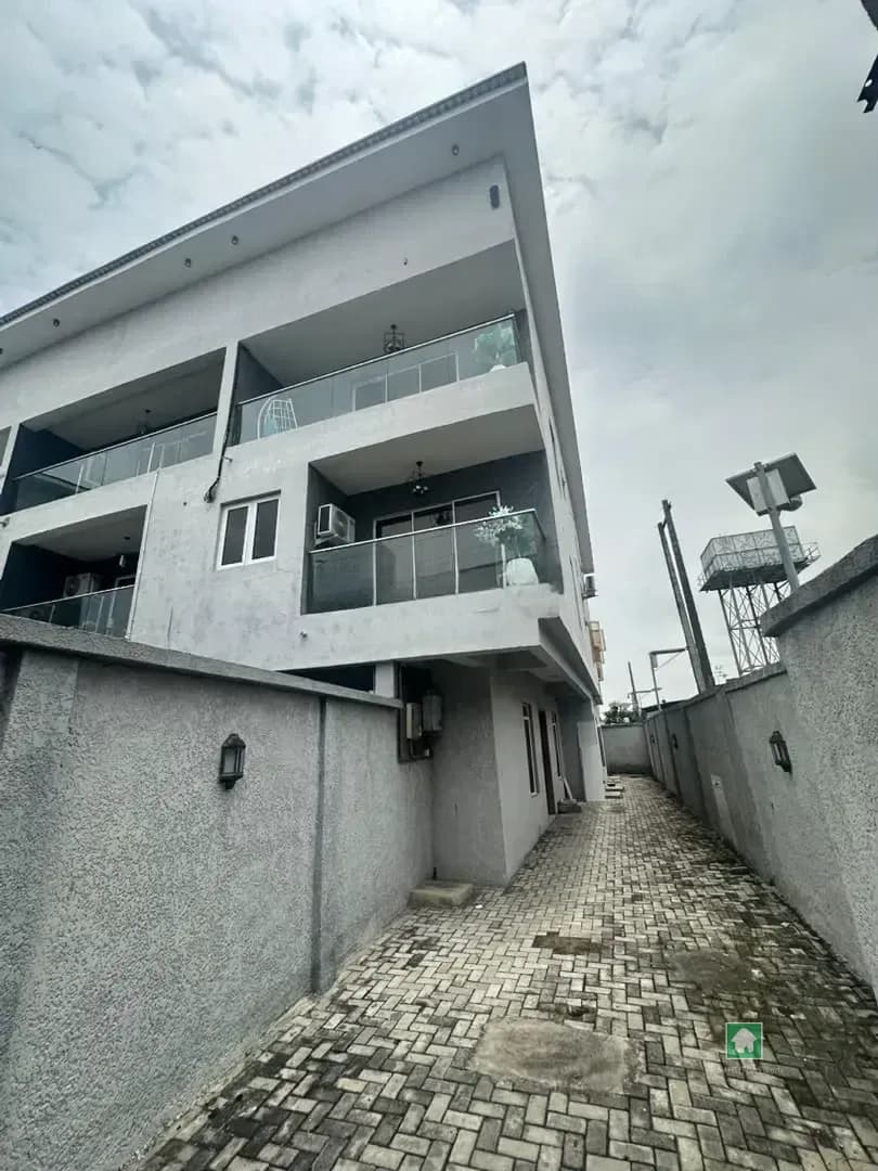 3 Bedroom Terrace House for Rent in Ikate, Lekki