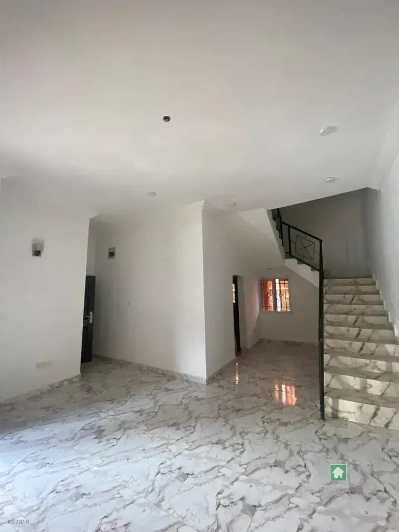 2 Bedroom Terrace for Rent in Ogombo, Ajah