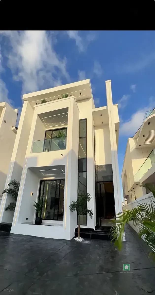 Five-Bedroom Detached House in Lekki Palm City Estate