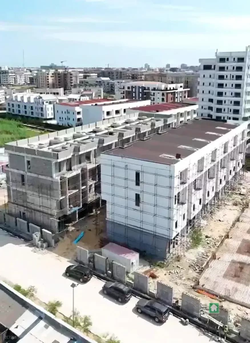 5 Bedroom Detached Home in Periwinkle Estate, Lekki