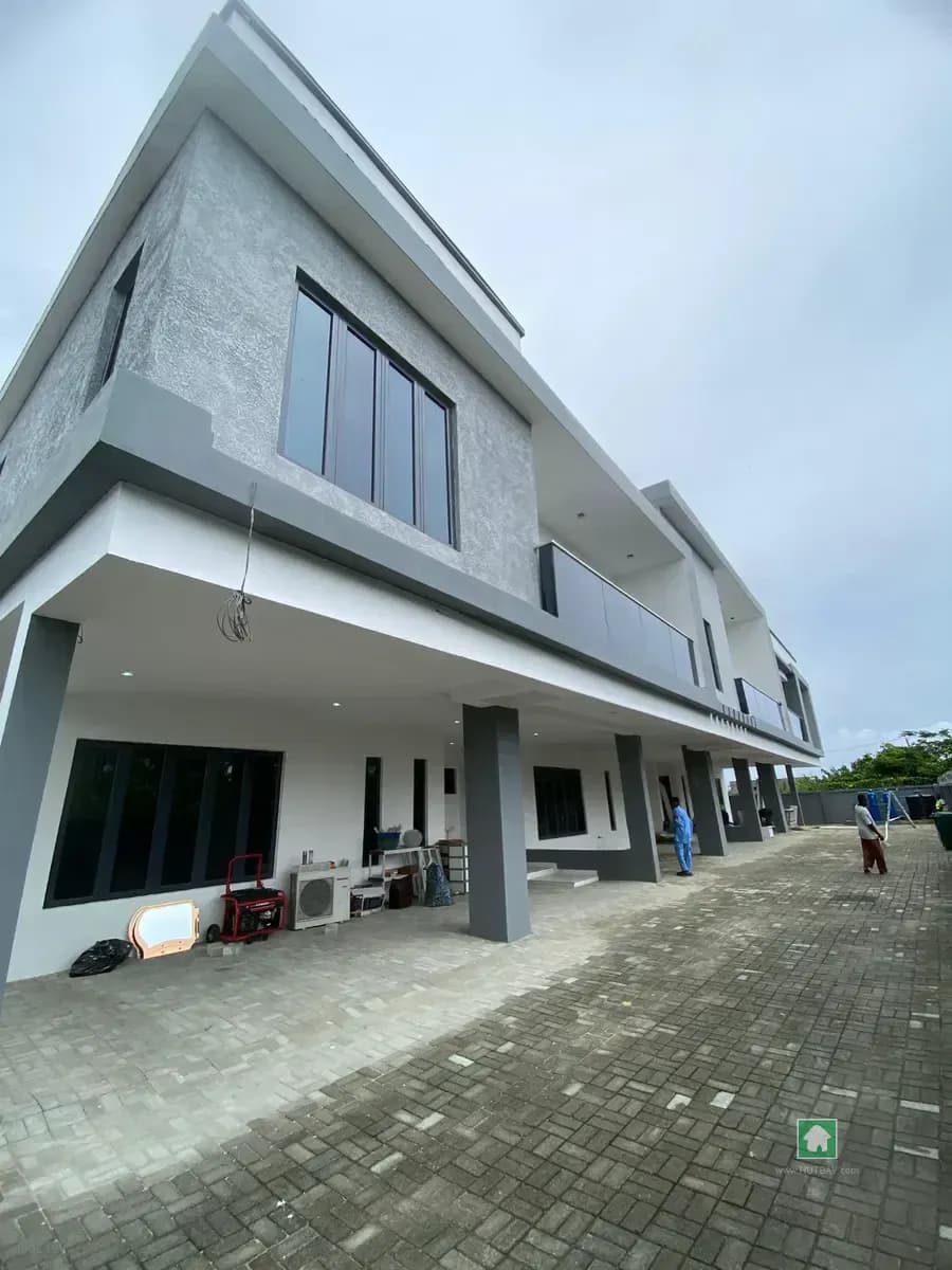3 Bedroom Terrace for Sale in Lekki Scheme 2, Ajah, Lagos