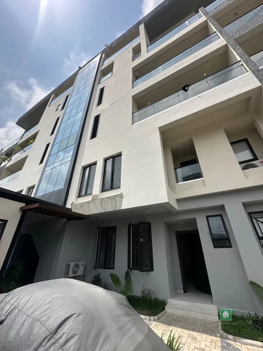 4 Bedroom Flat Apartment for Sale in Old Ikoyi, Lagos