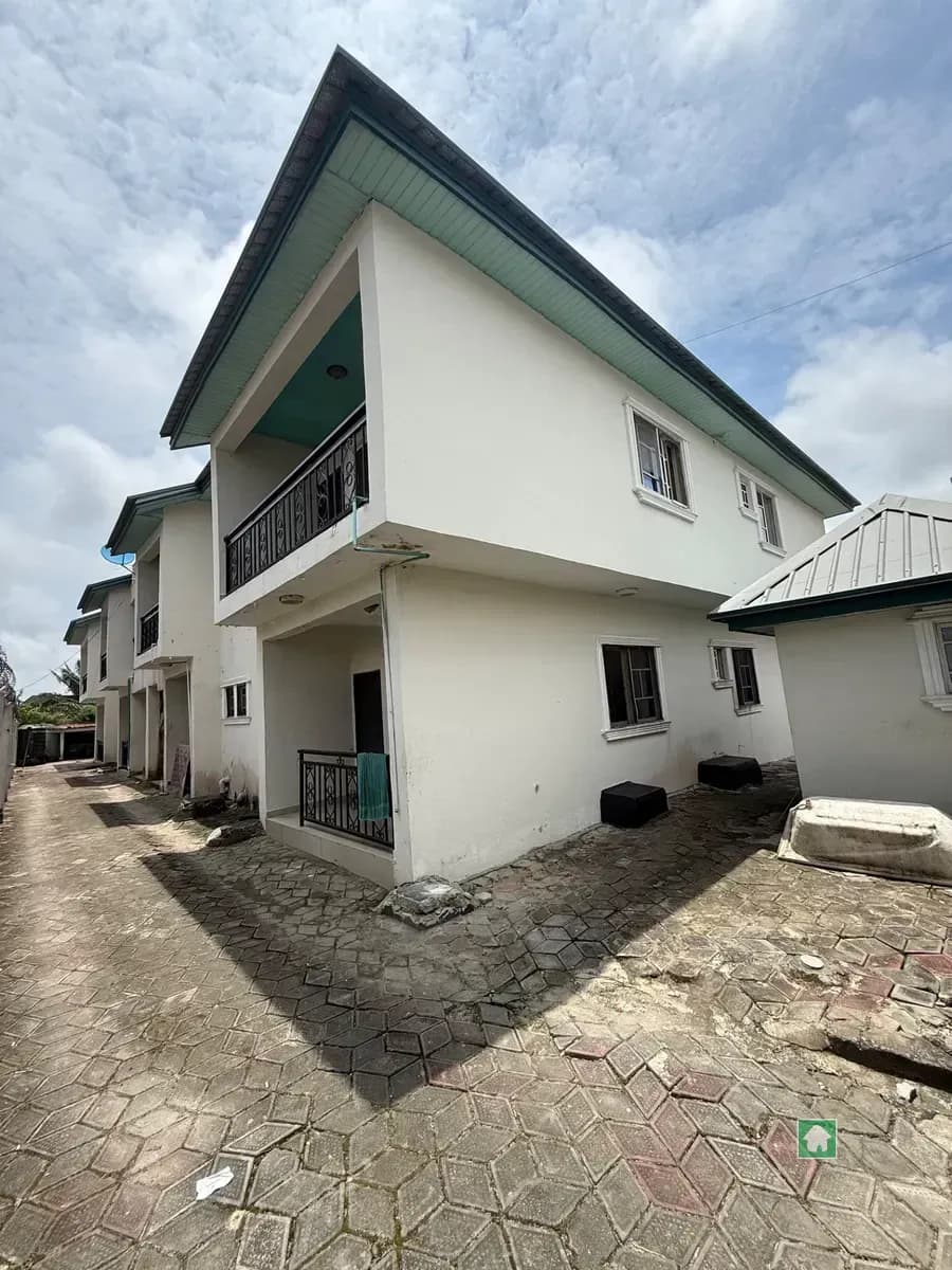 Three Bedroom Flats and Mini Self-Contained Bungalow in Sangotedo