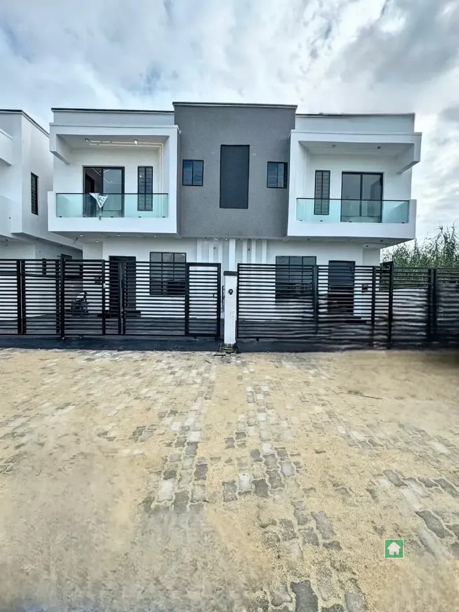 4 Bedroom Semi Detached House in Ajah Lekki