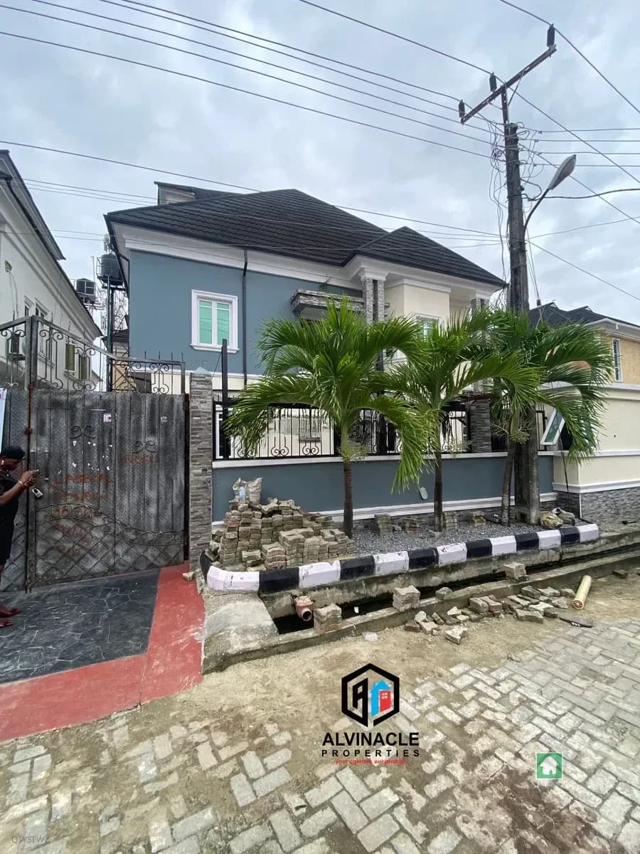 8-Bedroom Contemporary Detached Home in Ikota, Lekki