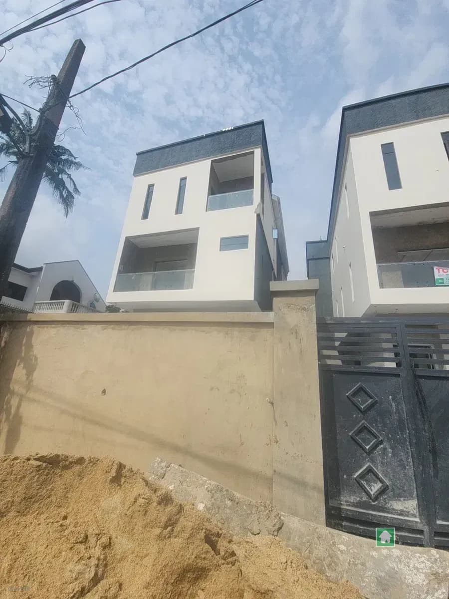 5 Bedroom Detached Duplex for Rent in Gra Phase 2, Magodo